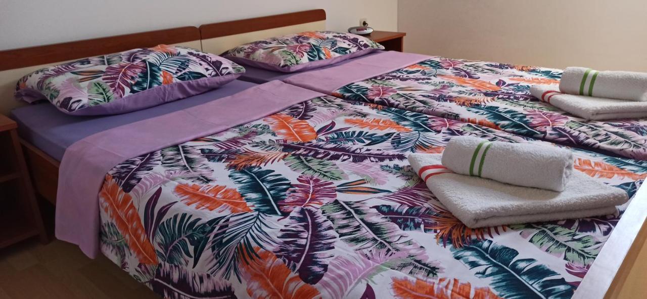 Apartments Kornati Ждрелац Экстерьер фото