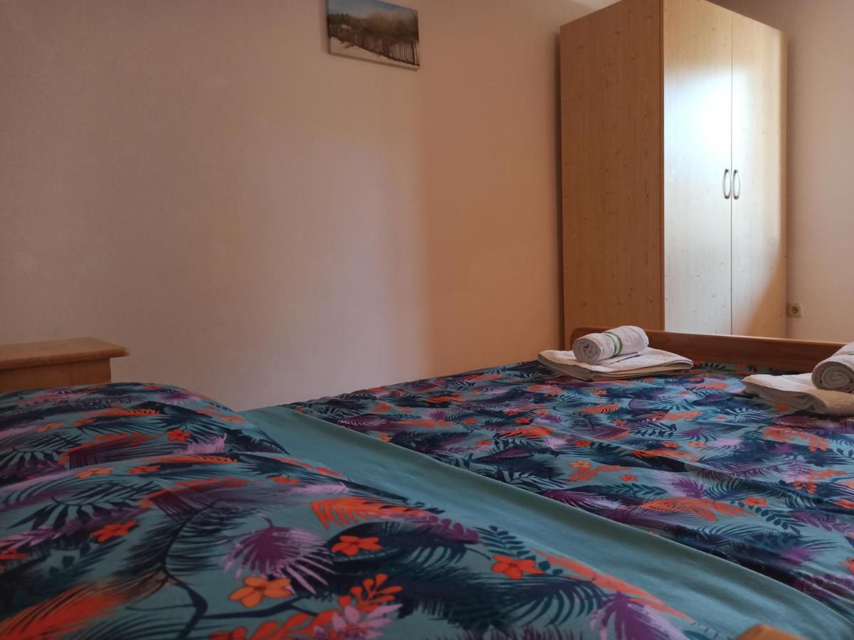 Apartments Kornati Ждрелац Экстерьер фото