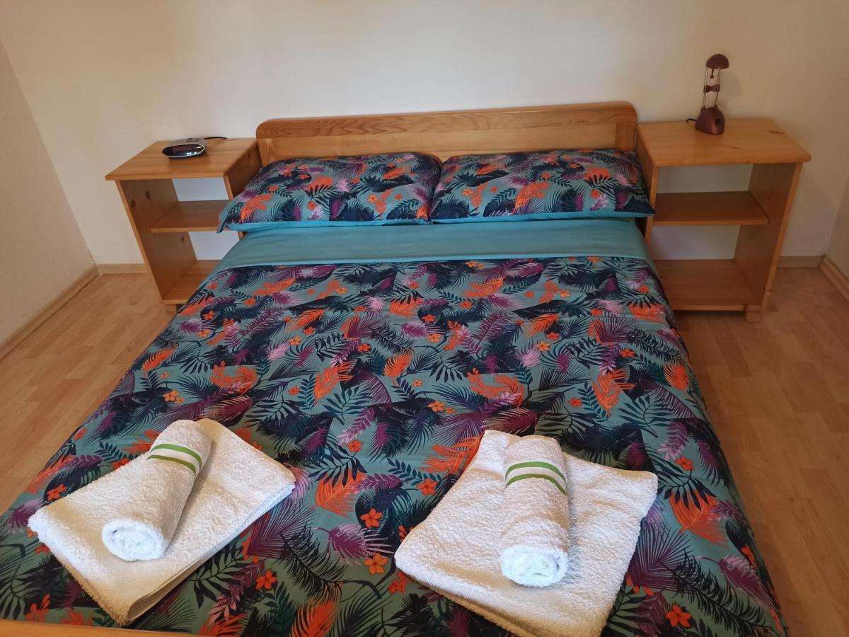 Apartments Kornati Ждрелац Экстерьер фото