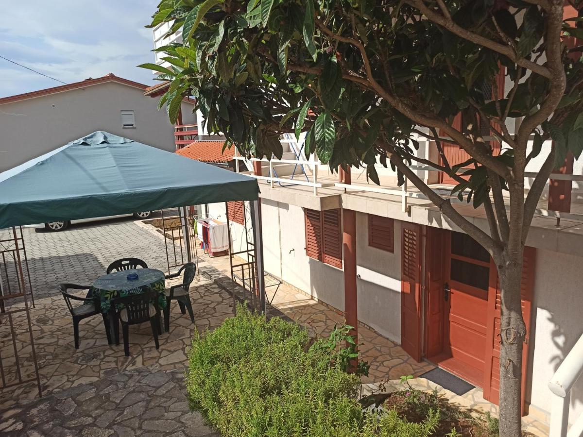 Apartments Kornati Ждрелац Экстерьер фото